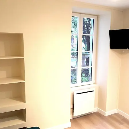 Le 2 Apartment